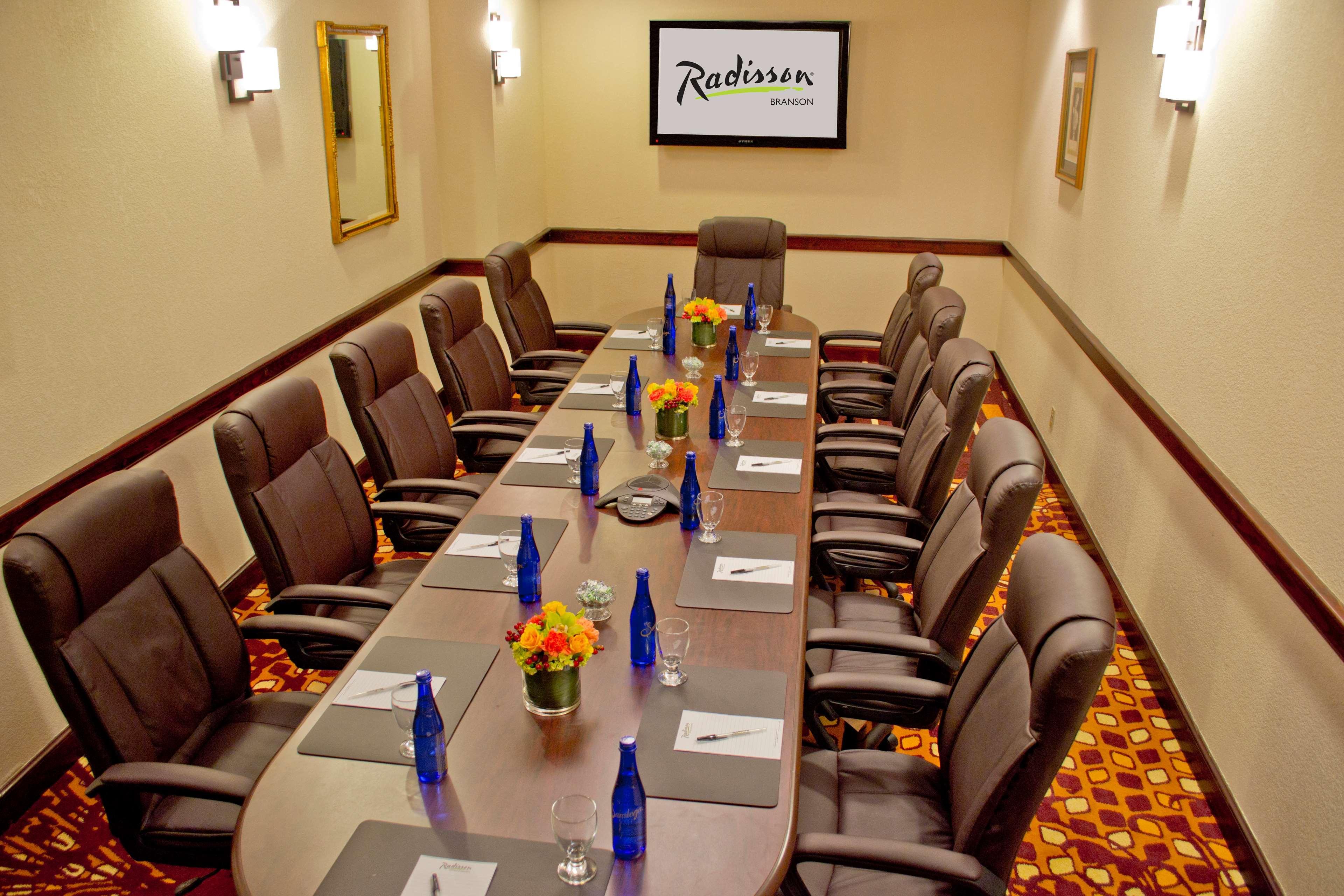 Radisson Hotel ブランソン ビジネス 写真